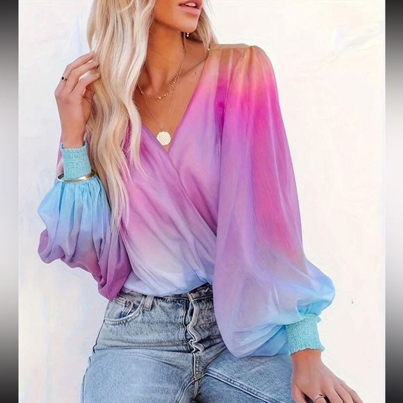 Luxe vibrant Ombre Blouse - Picture 4 of 4